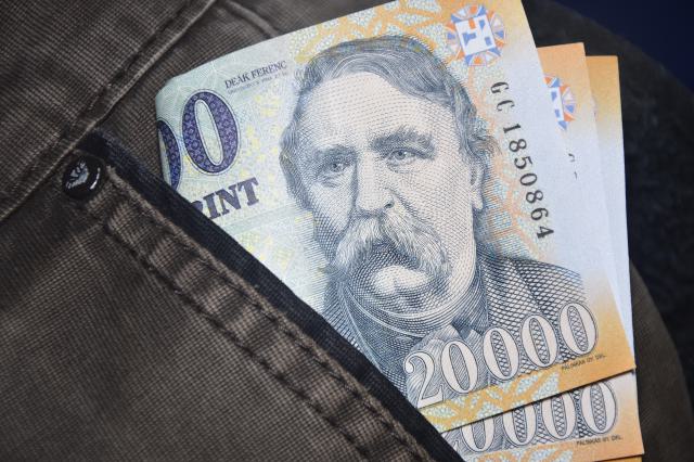 Index: Itt a Kúria legújabb döntése: fizessenek a pervesztesek!